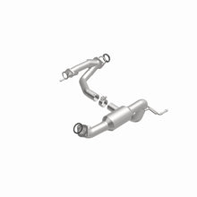 Load image into Gallery viewer, MagnaFlow Direct Fit Catalytic Converter 05-11 Toyota Tacoma 4.0L