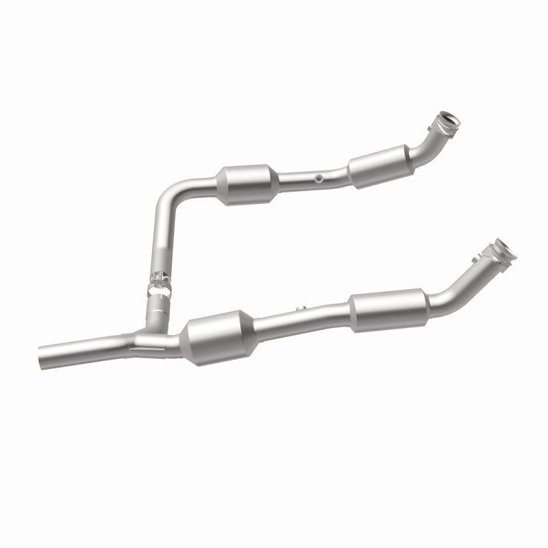 MagnaFlow Direct Fit Catalytic Converter OEM 07-08 Ford E-150