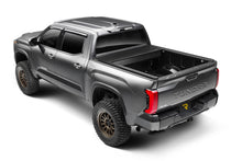 Load image into Gallery viewer, Retrax 18-21 Toyota Tundra CrewMax 5.5ft. Bed (w/o Deck Rail Sys) Retrax EQ