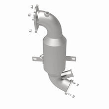 Load image into Gallery viewer, MagnaFlow Direct Fit Catalytic Converter 18-20 Alfa Romeo Giulia Single Underbody 2L