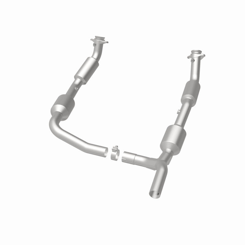 MagnaFlow Direct Fit Catalytic Converter OEM 07-08 Ford E-150