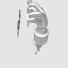Load image into Gallery viewer, MagnaFlow Direct Fit Catalytic Converter 08-13 Nissan Rogue 2.5L CA