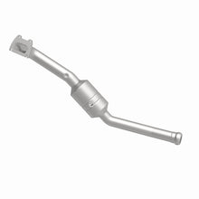 Load image into Gallery viewer, MagnaFlow Direct Fit Catalytic Converter OEM 11-12 Jeep Grand Cherokee 3.6L