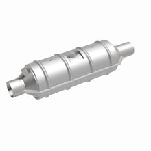 Load image into Gallery viewer, MagnaFlow DF Catalytic Conv 00-05 Ford Excursion / 99-04 F-250 SD / 99-04 F-350 SD (California)