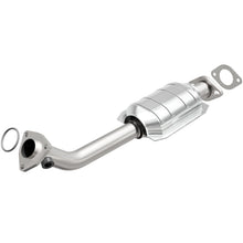 Load image into Gallery viewer, MagnaFlow Direct Fit Catalytic Converter 01-04 Pathfinder Passenger Side Rear OEM
