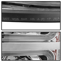 Load image into Gallery viewer, xTune Chevy Silverado 1500/2500/3500 07-13 Halo Projector Headlights Chrome PRO-JH-CS07-LED-C