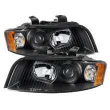 Load image into Gallery viewer, xTune Audi A4 02-05 Halogen Only Crystal Headlights Black HD-JH-AA402-AM-BK
