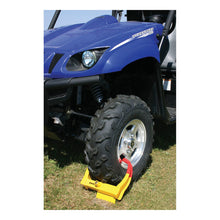 Load image into Gallery viewer, Curt Wheel Chock Lock (Yellow Powder Coat)