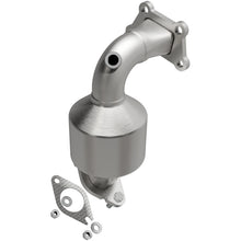 Load image into Gallery viewer, MagnaFlow Direct Fit Catalytic Converter 2012-2014 Equinox 3 3.6 L Underbody