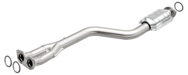 MagnaFlow Direct Fit Catalytic Converter 00-05 Lexus GS300 3.0L