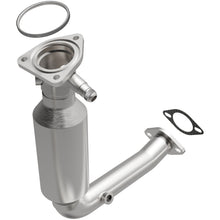 Load image into Gallery viewer, MagnaFlow Direct Fit Catalytic Converter 2000 and 2002 Ford Focus 2.0