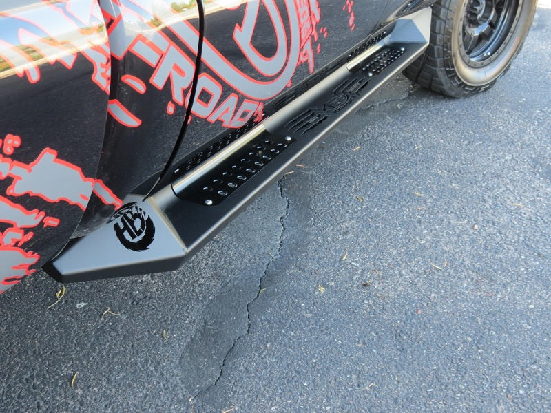 Addictive Desert Designs 15-18 Chevy Silverado 2500 HoneyBadger Side Steps