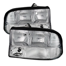 Load image into Gallery viewer, xTune Oldsmobile Bravada 98-01 Crystal Headlights Chrome HD-JH-GS1598-AM-C
