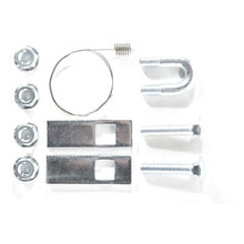 Load image into Gallery viewer, Curt 03-11 Honda Element (Excl SC) Class 1 Trailer Hitch w/1-1/4in Receiver BOXED