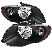 Load image into Gallery viewer, xTune Chrysler Town &amp; Country 05-07 Crystal Headlights Black HD-JH-CHRTC05-AM-BK