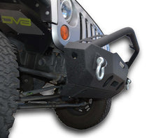 Load image into Gallery viewer, DV8 Offroad 07-18 Jeep Wrangler JK FS-16 Steel Stubby Front Bumper w/ Fog Lights
