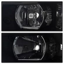 Load image into Gallery viewer, xTune Chevy Silverado 07-13 Crystal Headlights Black Smoked HD-JH-CS07-AM-BSM