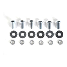 Load image into Gallery viewer, Curt 92-02 ISuzu Trooper Class 3 Trailer Hitch w/2in Receiver BOXED