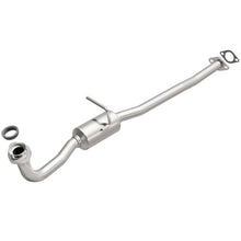 Load image into Gallery viewer, MagnaFlow Direct Fit Catalytic Converter Geo-Suzuki 89 94