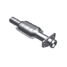 Load image into Gallery viewer, MagnaFlow Direct Fit Catalytic Converter 92-94 GM S10 Blazer Bravada