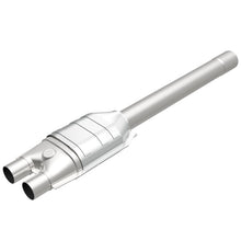 Load image into Gallery viewer, MagnaFlow Direct Fit Catalytic Converter 93-97 Chrysler 3.5L Rear Co
