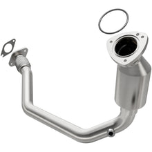 Load image into Gallery viewer, MagnaFlow Direct Fit Catalytic Converter 07-08 Pont G6 3.5L frt OEM