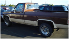 Load image into Gallery viewer, Bushwacker 75-80 Chevy K10 Suburban Extend-A-Fender Style Flares 2pc - Black