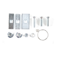 Load image into Gallery viewer, Curt 07-10 Suzuki SX-4 Hatchback Class 1 Trailer Hitch w/1-1/4in Receiver BOXED