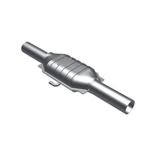 Load image into Gallery viewer, MagnaFlow Direct Fit Catalytic Converter Jeep 79-81