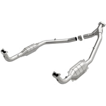 Load image into Gallery viewer, MagnaFlow Direct Fit Catalytic Converter 94-95 Disc./Defender 3.9L