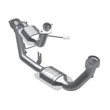 Load image into Gallery viewer, MagnaFlow Direct Fit Catalytic Converter 96-99 Ford Taurus3.0L 50S