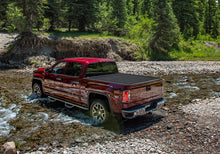 Load image into Gallery viewer, Retrax 2022 Nissan Frontier Crew Cab 6ft. Bed RetraxONE MX