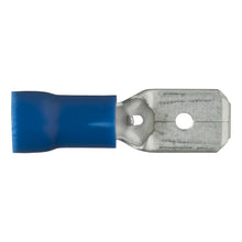 Load image into Gallery viewer, Curt Male Quick Connectors (16-14 Wire Gauge 100-Pack)