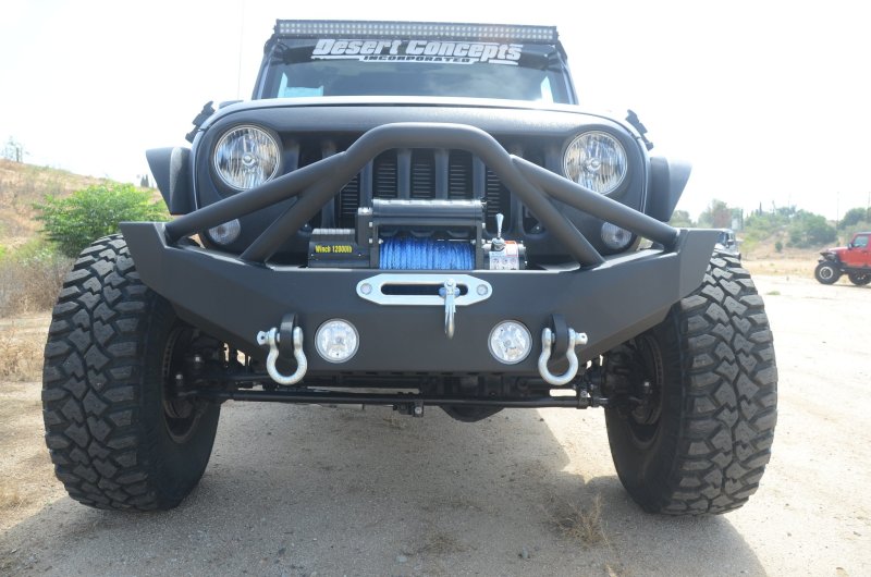 DV8 Offroad 07-18 Jeep Wrangler JK/JL FS-12 Mid Length Steel Front Bumper w/ Fog Lights