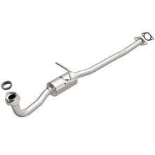 Load image into Gallery viewer, MagnaFlow Direct Fit Catalytic Converter Geo-Suzuki 89 94