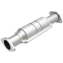 Load image into Gallery viewer, MagnaFlow Direct Fit Catalytic Converter 97-98 Mitsu Diamante 3.5L