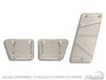 Load image into Gallery viewer, DV8 Offroad 2007-2013 Jeep JK Billet Pedal Covers Manual 3 Pc