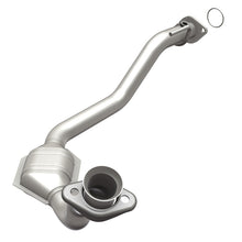 Load image into Gallery viewer, MagnaFlow Direct Fit Catalytic Converter 96-98 Explorer-Mountaineer