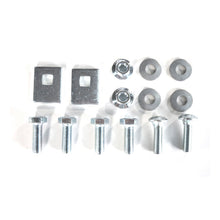 Load image into Gallery viewer, Curt 03-06 Chevrolet Suburban 1500 Class 3 Trailer Hitch w/2in Receiver BOXED