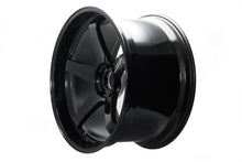 Load image into Gallery viewer, Advan GT Premium Version 21x10.5 +24 5-114.3 Racing Gloss Black Wheel